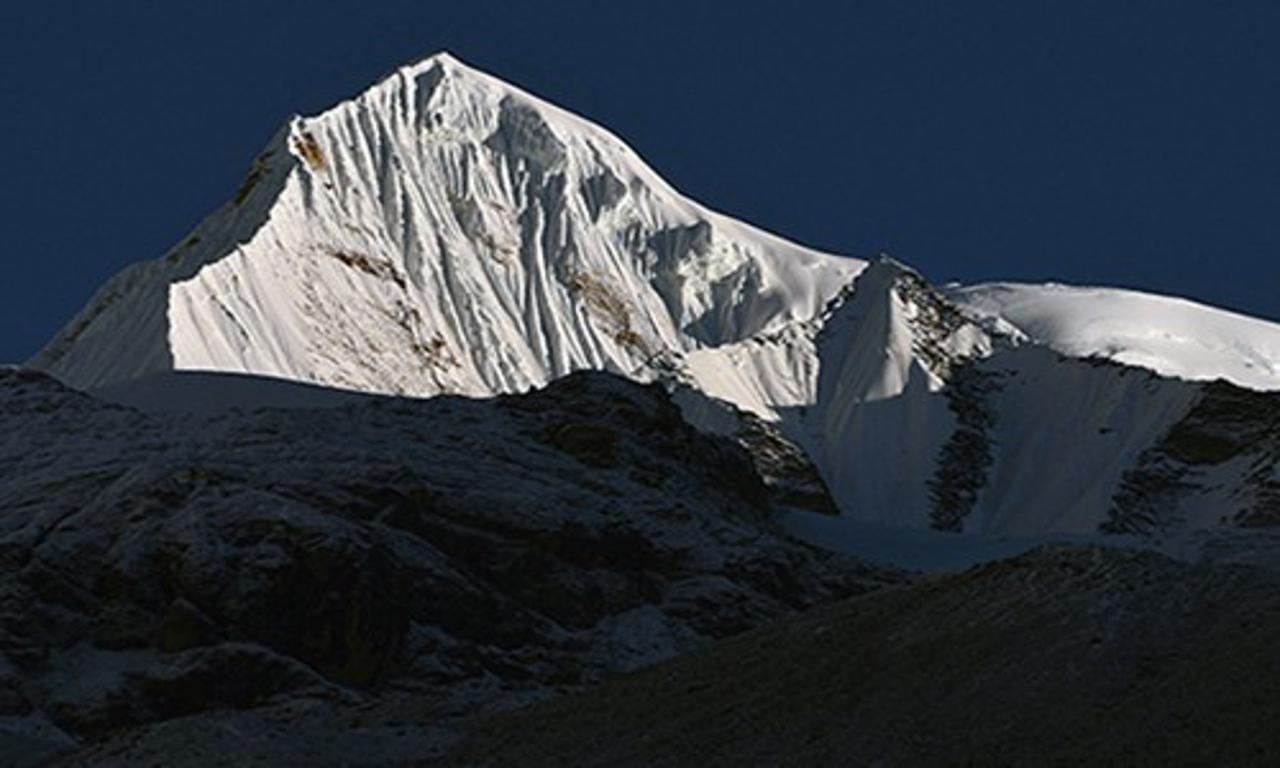 SINGHU CHULI PEAK CLIMBING - ML Makalu Adventure Canada in_th_030_1_sm
